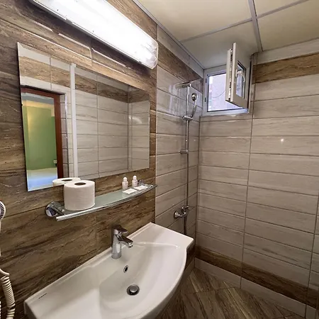 Dafi 3* بلوفديف