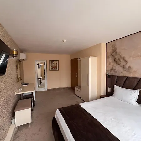 Dafi فندق بلوفديف