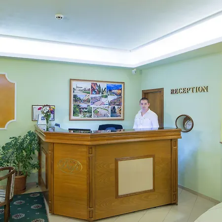 فندق Dafi بلوفديف