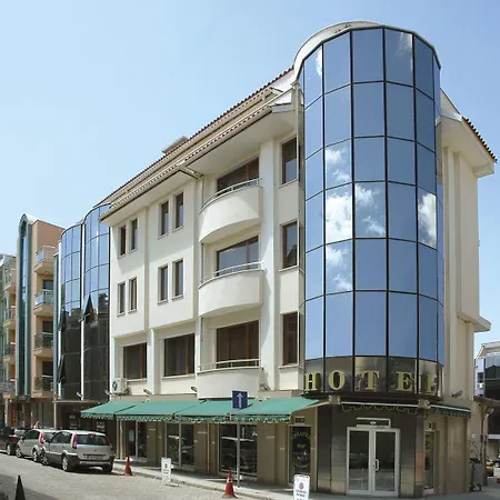 Dafi فندق بلوفديف